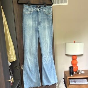 Hudson Light Wash Women's Flared Jeans - Classic Casual